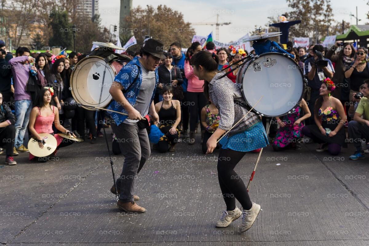 Galería de Images de la marcha en contra de la Carrera Docente   