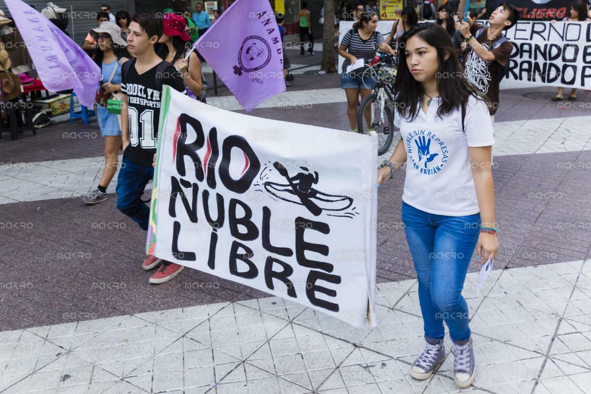 Marcha por la defensa del agua