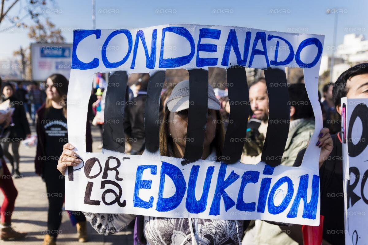 Galería de nueva marcha en contra de la Carrera Docente