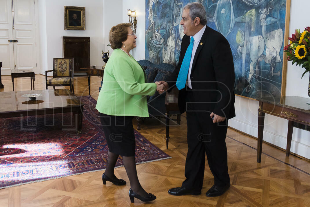 Presidenta Bachelet recibe al Fiscal Chauán