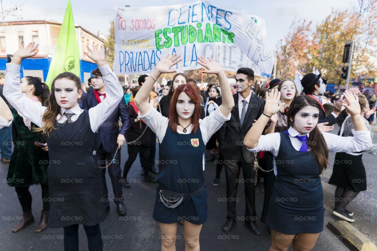 Galería de imágenes de una nueva marcha estudiantil 